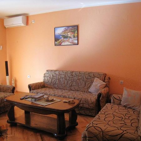 Apartment Stana Petrovac Exterior foto